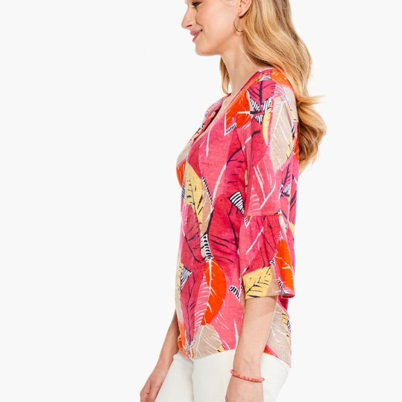 Nic and Zoe Linen/Modal Feather Leaves Top XS - Picture 7 of 8